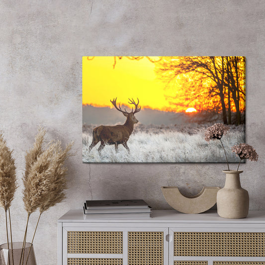 Obraz Na Płótnie Jeleń Na Tle Wschodzącego Słońca