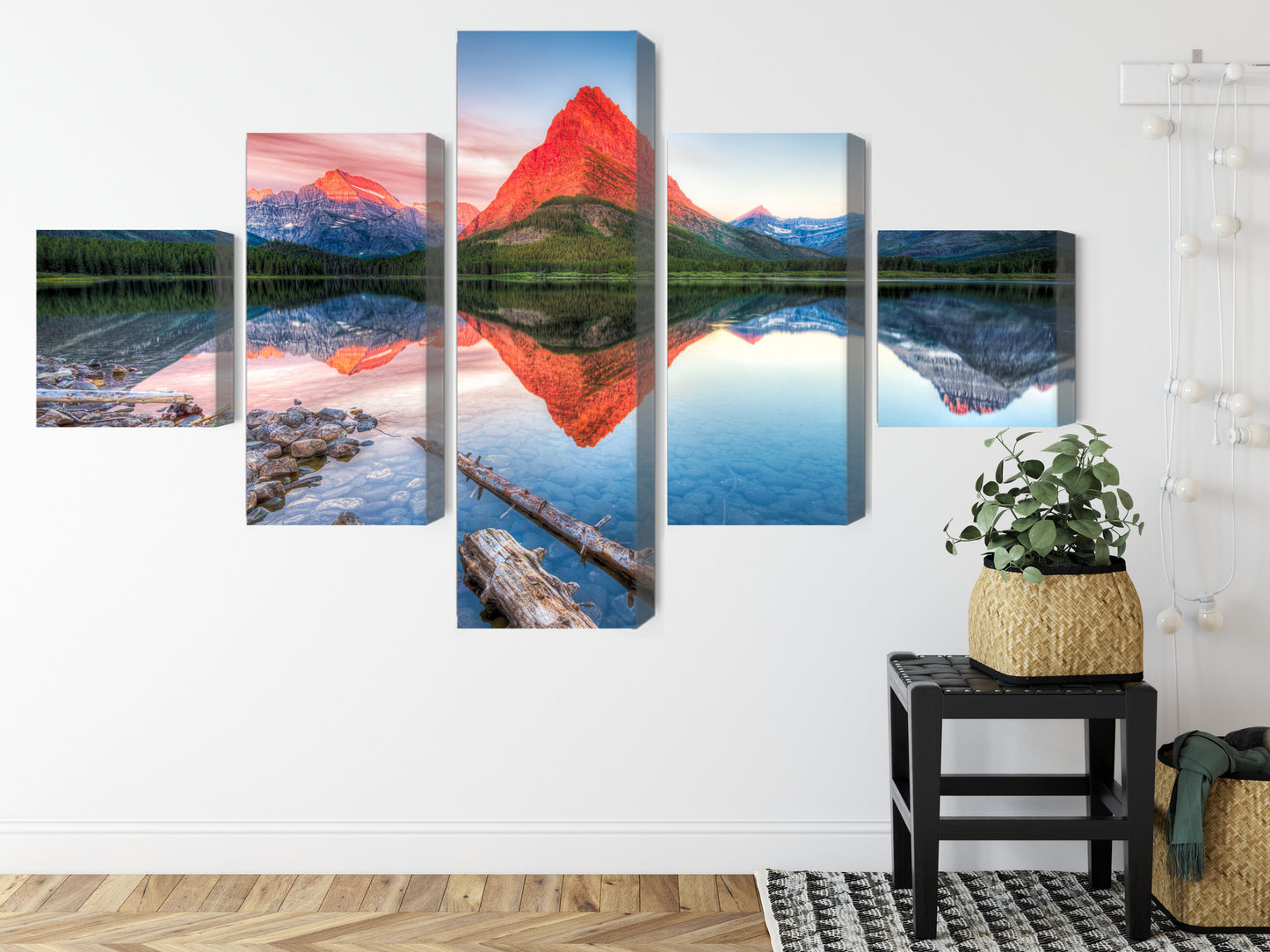Obraz Wieloczęściowy Jezioro Swiftcurrent Lake W Usa