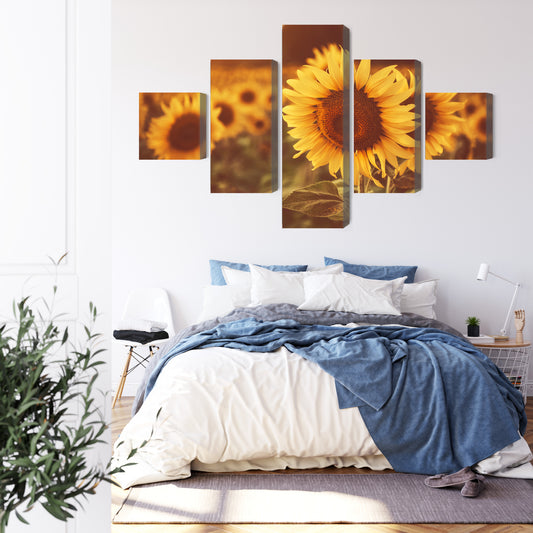 Obraz Wieloczęściowy Pole Słoneczników W Stylu Retro 3D