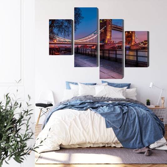 Obraz Wieloczęściowy Tower Bridge W Londynie O Zachodzie Słońca