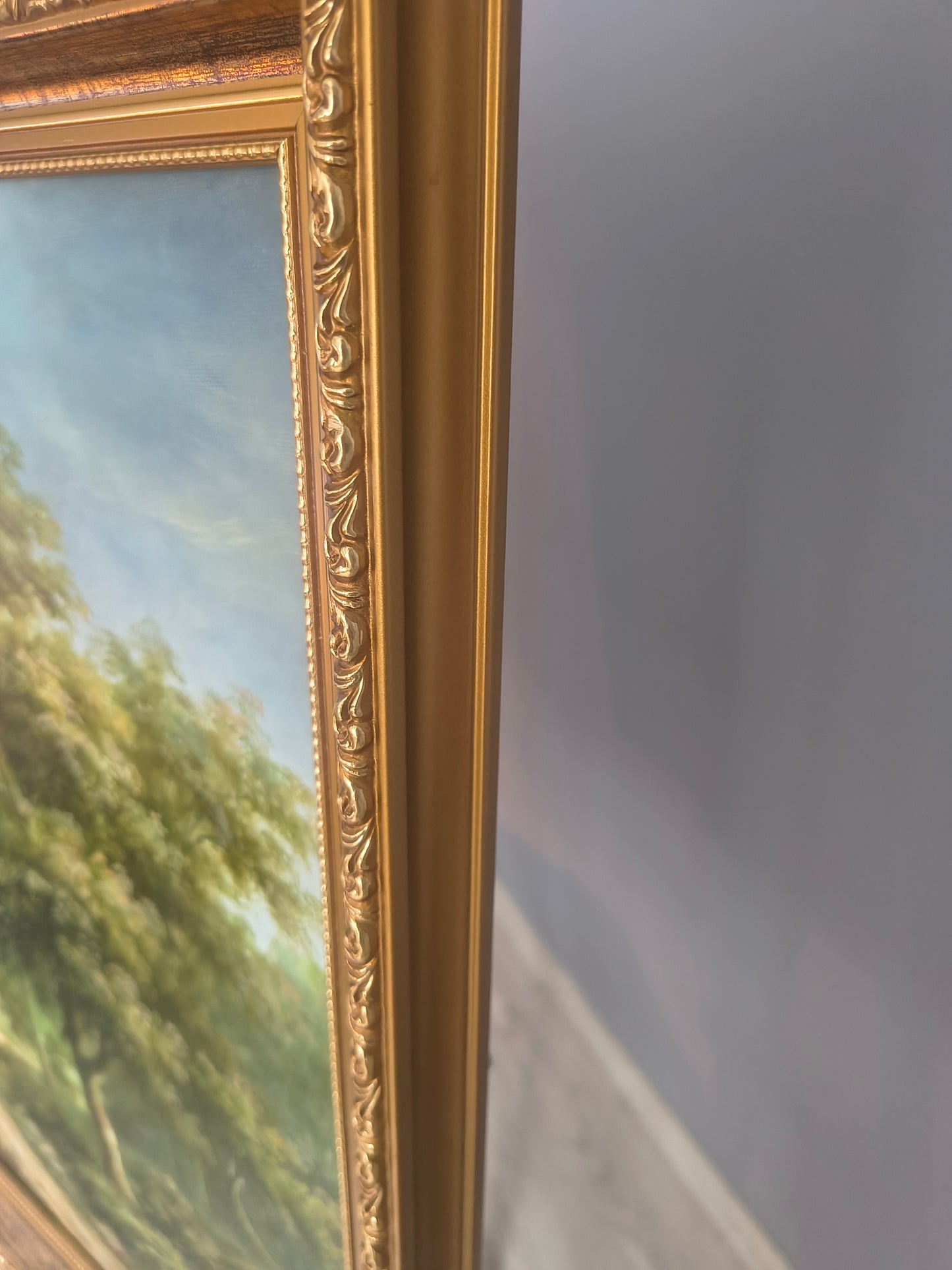 Waldhütte – Idyllischer Pfad durch die Lichtung